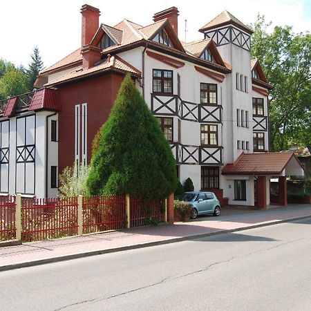 Familijny Osrodek Wypoczynkowo - Rehabilitacyjny Krynica Zdroj Ξενοδοχείο Εξωτερικό φωτογραφία