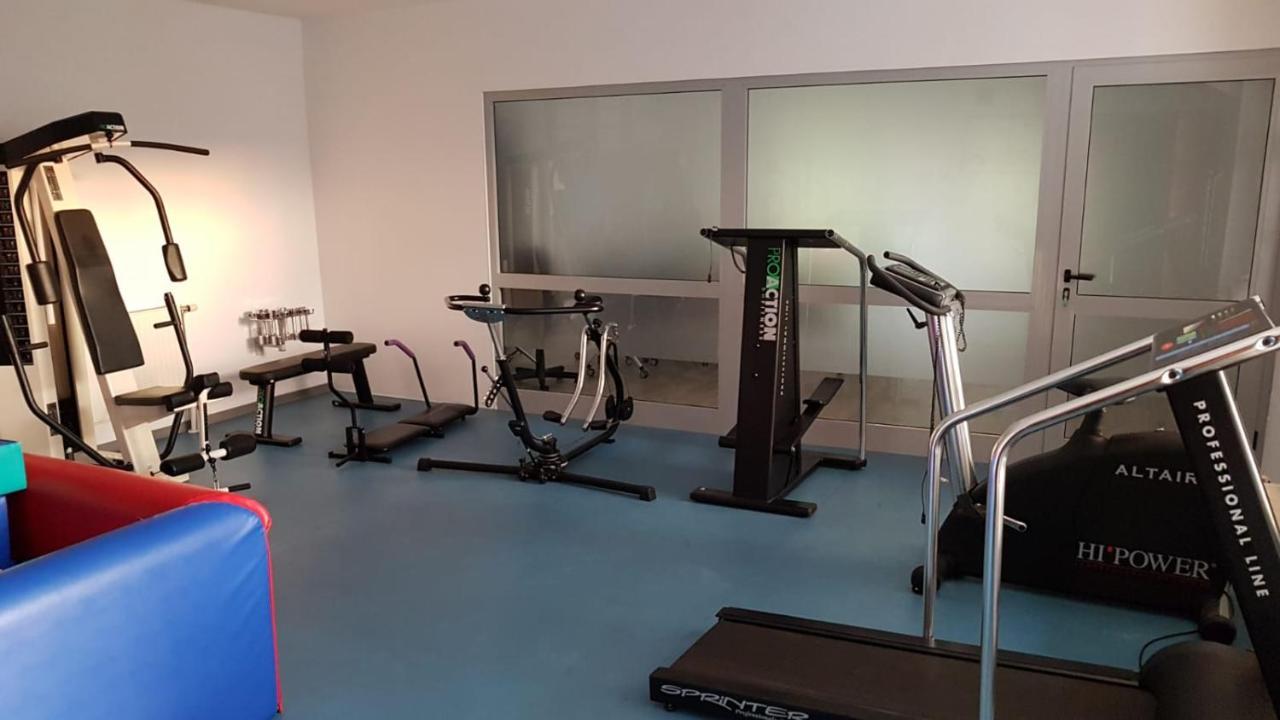 Familijny Osrodek Wypoczynkowo - Rehabilitacyjny Krynica Zdroj Ξενοδοχείο Εξωτερικό φωτογραφία